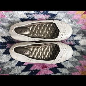 Women’s Me Too Ivory Ballet Flats 8.5m